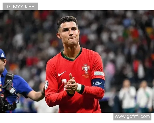 梅西与C罗争锋世界足坛十年风云解析新生代球员崛起与未来发展趋势