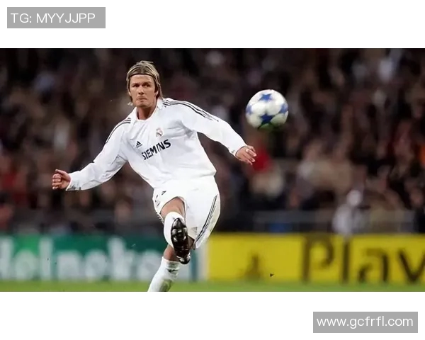 三大英文字母足球球星的成长历程与足球风采解析